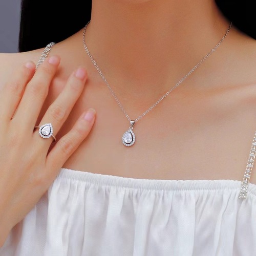 小红书推荐新款简约项链套装日韩时尚优雅锆石水滴形开口戒指耳钉