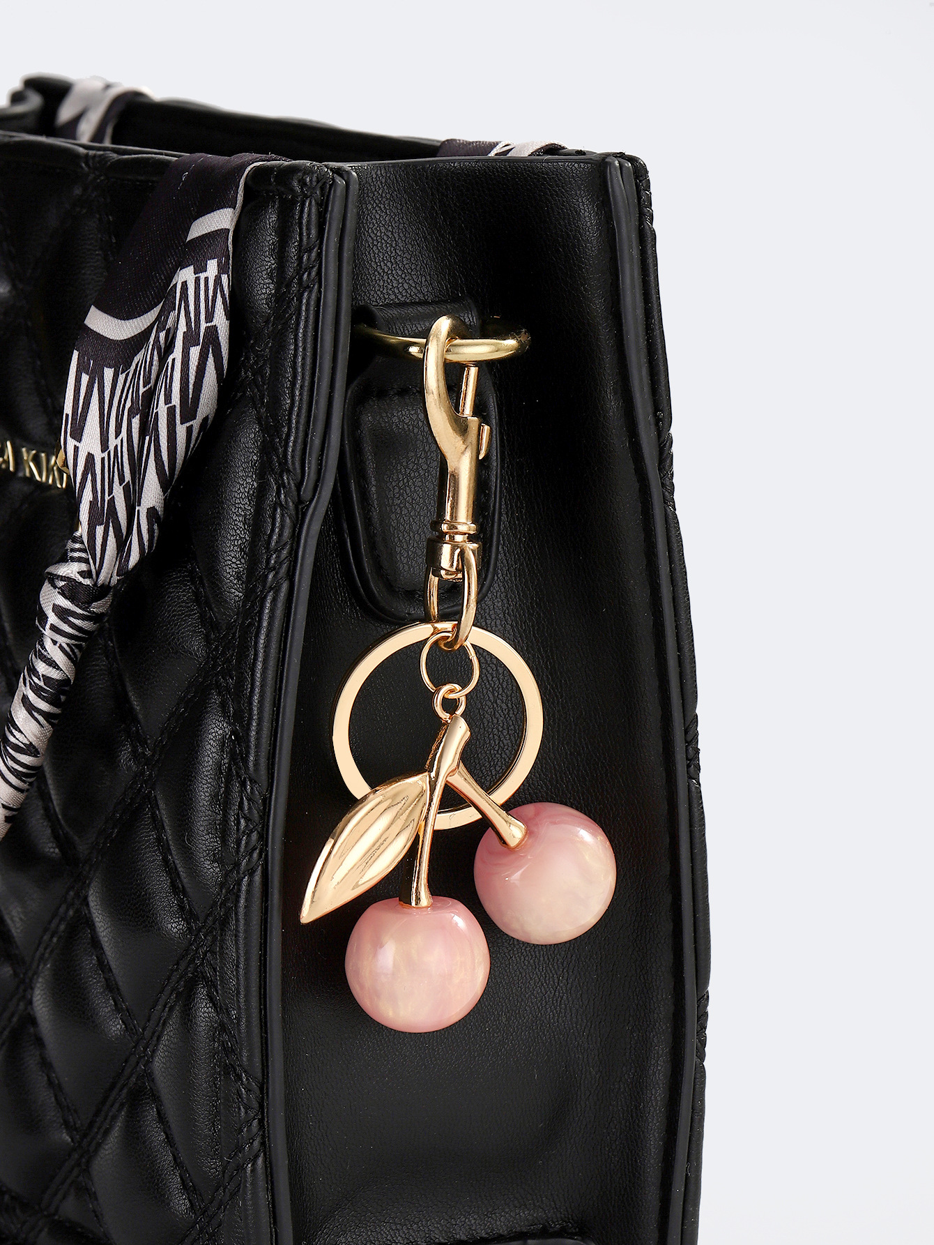 34g Weight Keychain Classification 1 Piece Quantity Daily Occasion Resin Material Cherry Pattern Unisex Gender Cute Style Cute Cherry Resin Unisex Keychain 13