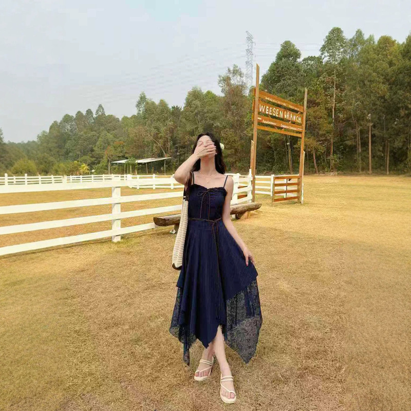 Ethnic style fashion Xinjiang seaside travel western region ambiance photo shoot camisole dress with belt stylish camisole dress Ethnic style fashion Xinjiang seaside travel western region ambiance photo shoot camisole dress with belt stylish camisole dress