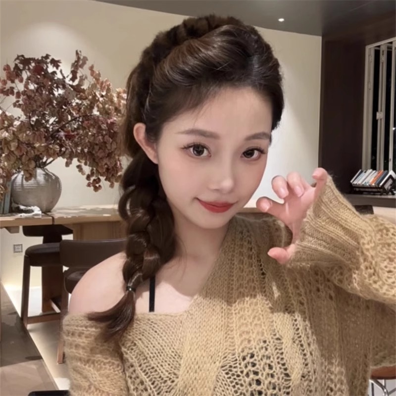 Peludo ondulado bandas de cabello 2025 nuevo alto cráneo bandas de cabello adornamiento de cabello otoño y invierno sensación de alta calidad temperamento retro clip para el cabello