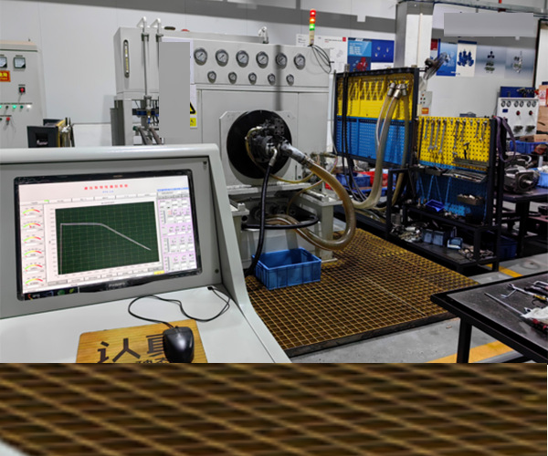 RAUMA锚缆机液压阀组SNM-F324L/F324R HYDRAULIC VALVE UNIT