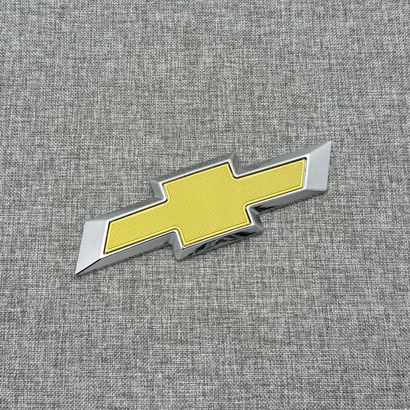 Applicable to Chevrolet Cruze Models 17-22, Front and Rear Cross Logo Replacement, Blackened Car Emblem