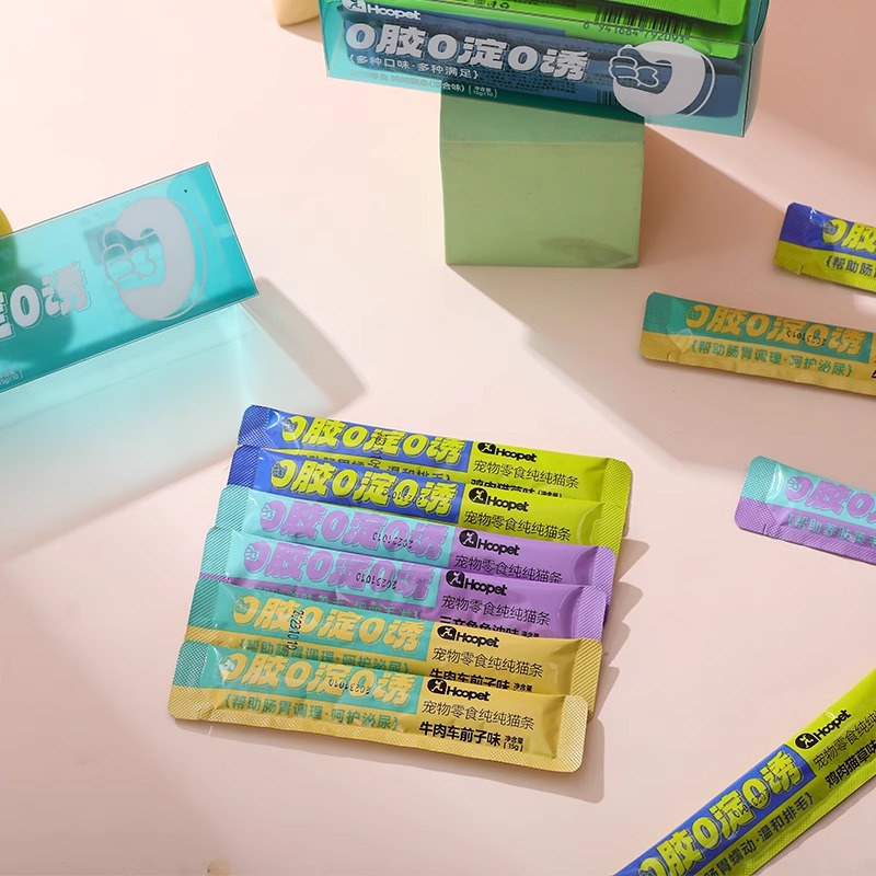 100 barras de gatos, una caja completa de almacenamiento, bocadillos líquidos para gatos, nutrición, hidratación y aumento de peso enlatados con alimentos básicos.