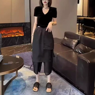 24133大爱美依缘2026夏季新V领短袖修身显瘦T恤不规则纱裙裤子女