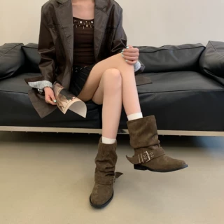 现货美拉德靴子褶皱堆堆靴女秋冬中筒百搭皮带扣靴子西部牛仔短靴