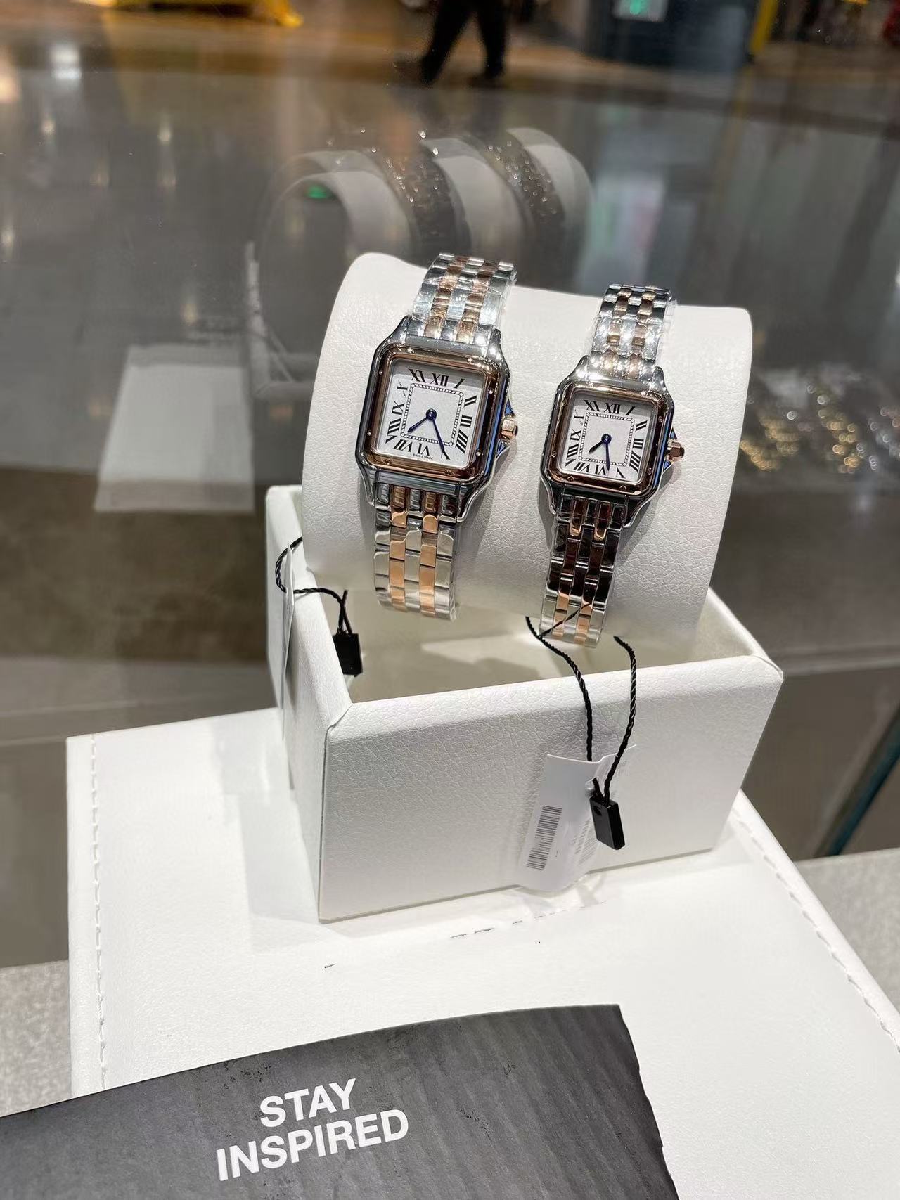 工場卸売り石英腕時計チーター同金女性精鋼小方時計小紅書起爆金