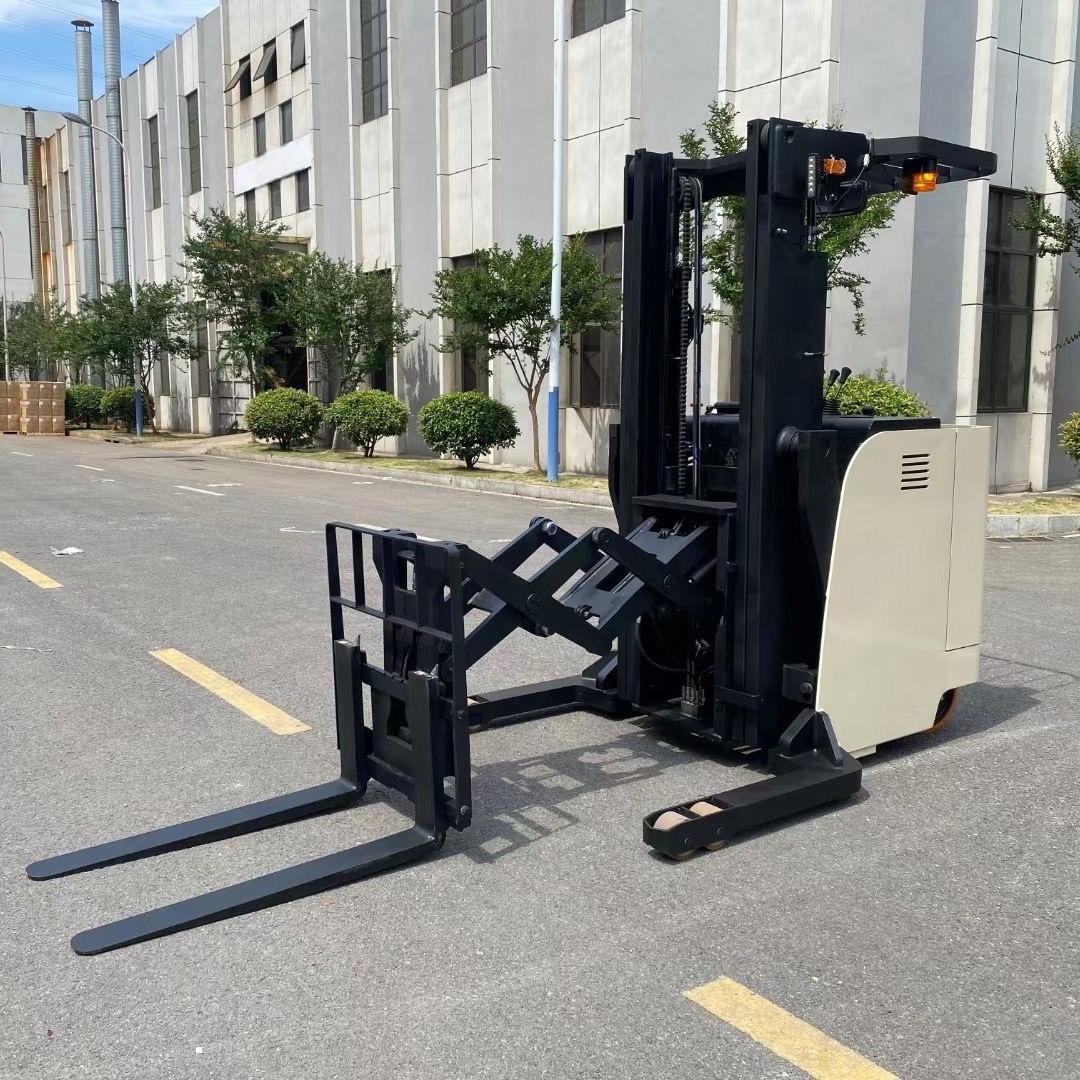 双伸位剪叉式双货架堆垛车窄巷道高位货架前移式叉车托盘堆高车