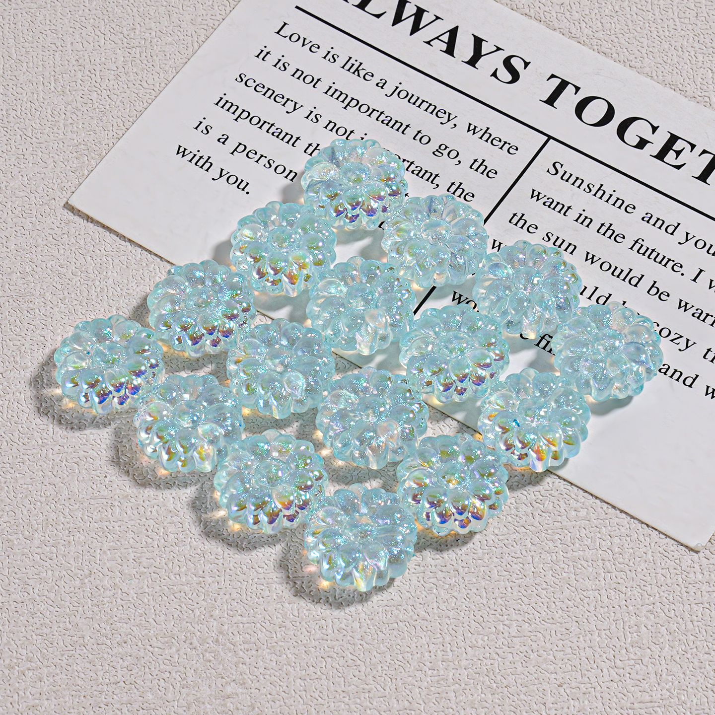 Belleza de hielo 1.5 agujero recto margarita de doble cara 14.5MM accesorios de pulsera joyería llavero DIY hecha a mano productos semiacabados