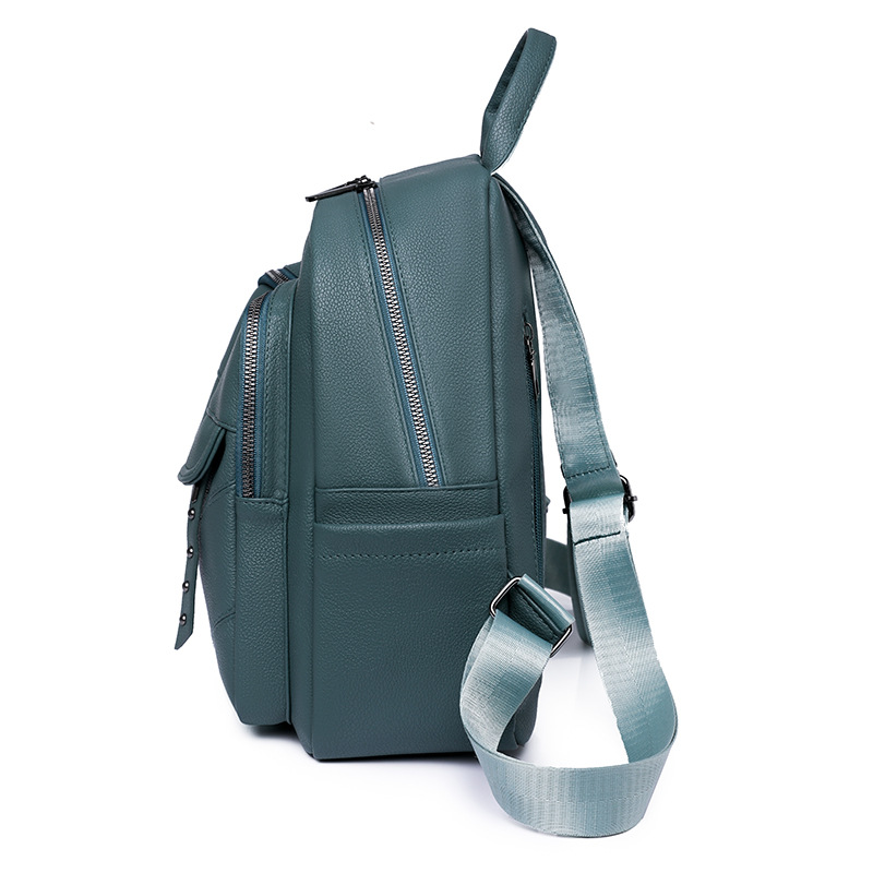 Transfronterizo exclusivamente para 2023 nueva mochila casual para mujer, mochila de viaje de color sólido de cuero suave de moda, bolso de mujer al por mayor