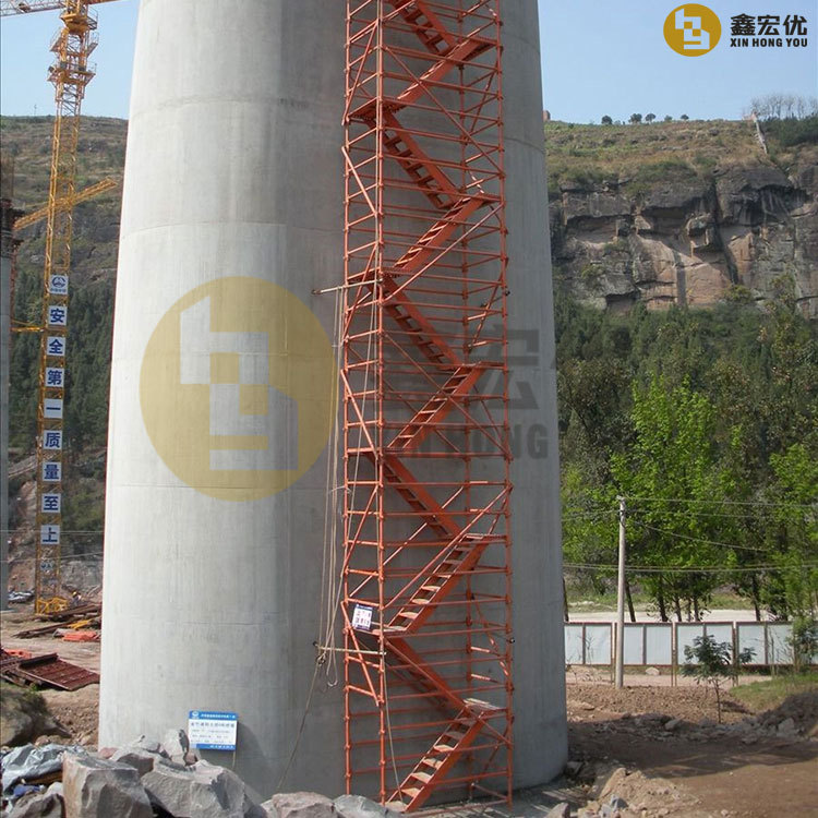 鑫宏优挂网式墩柱带网爬梯厂家直供现货现发资质正规齐全质量可靠