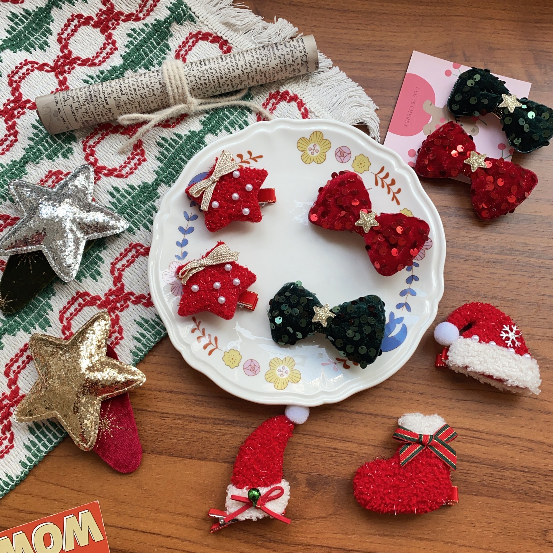 한국 크리스마스 머리핀 여성의 새로운 귀여운 진주 조각 나비 반 넥타이 헤어핀 양고기 양모 높은 크랜얼 탑 헤어 액세서리