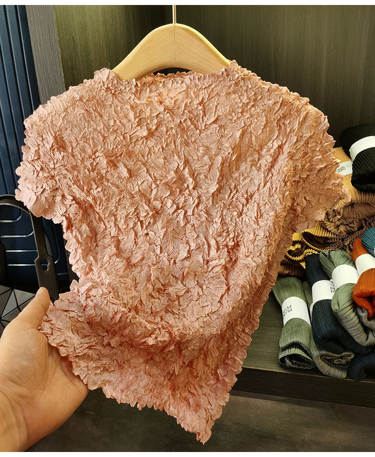 Màu hồng