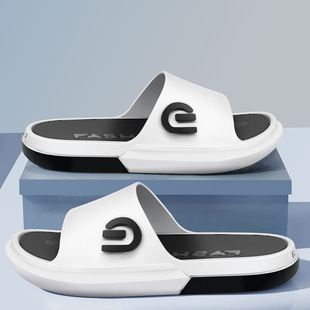 2025 New Men's Slippers Men's Summer Outfit Indoor Home Beach Thick Bottom Trendy Cool Fashionable Slippers for Men