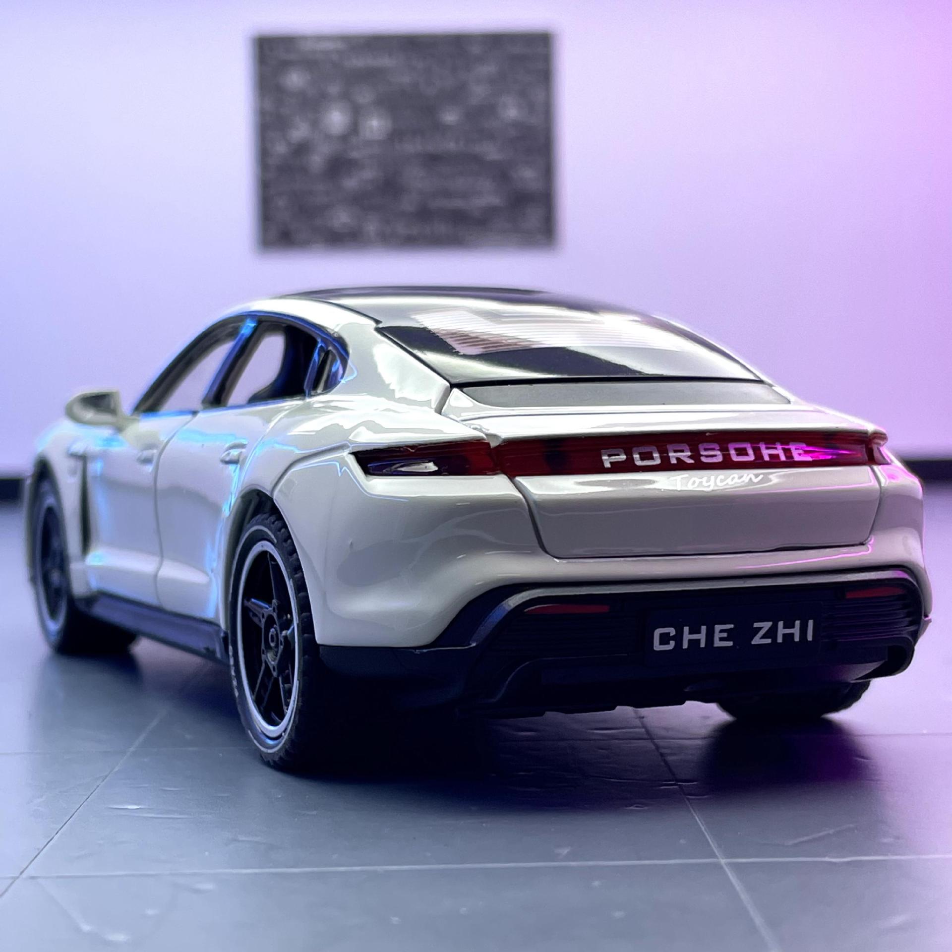 Coche a coche de aleación modelo de coche 1:32 juguete que preserva el tiempo Taycan luz tire hacia atrás coche de juguete modelo de música colección de decoración