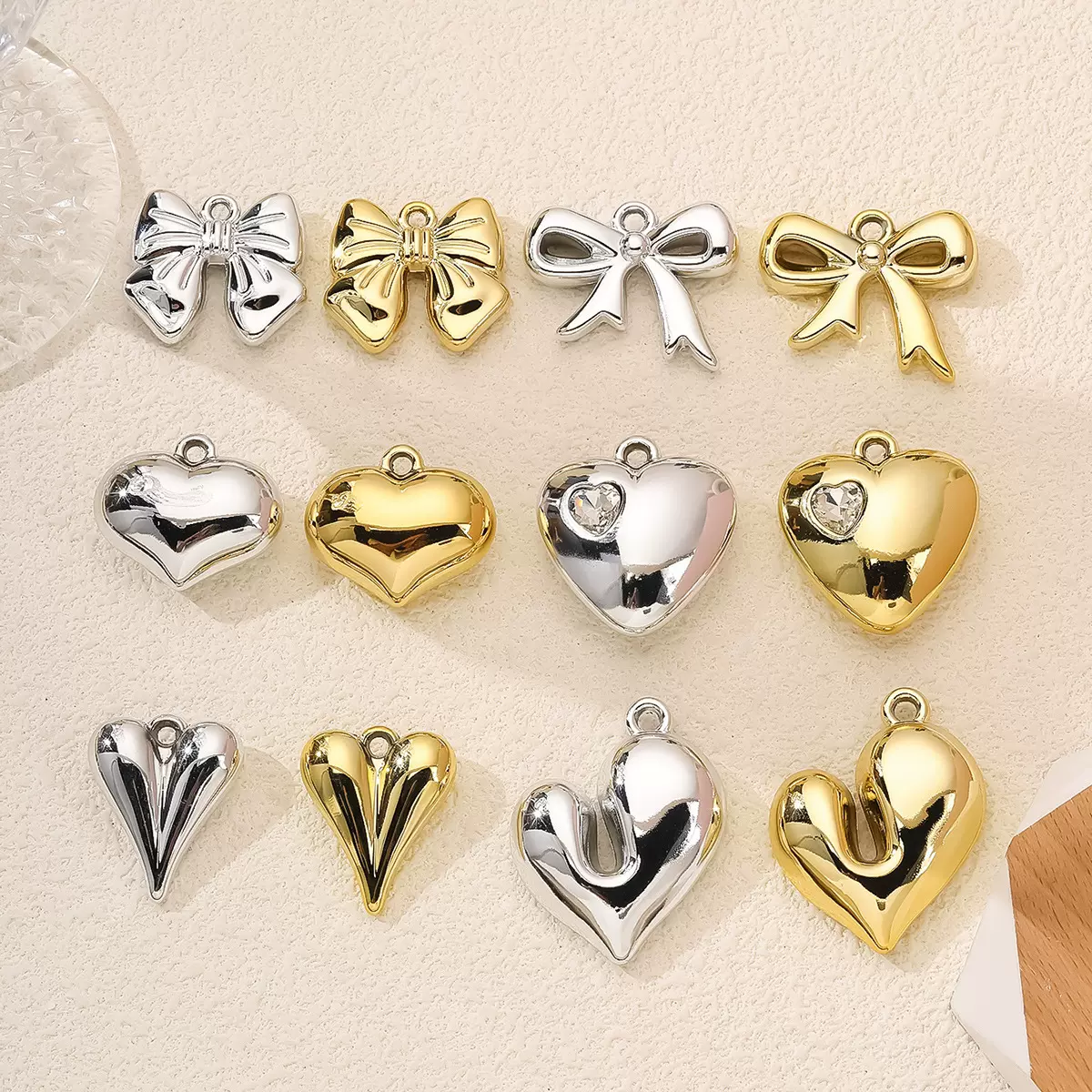 金银混色随机款蝴蝶结爱心吊坠配饰DIY项链手链耳环饰品配件材料