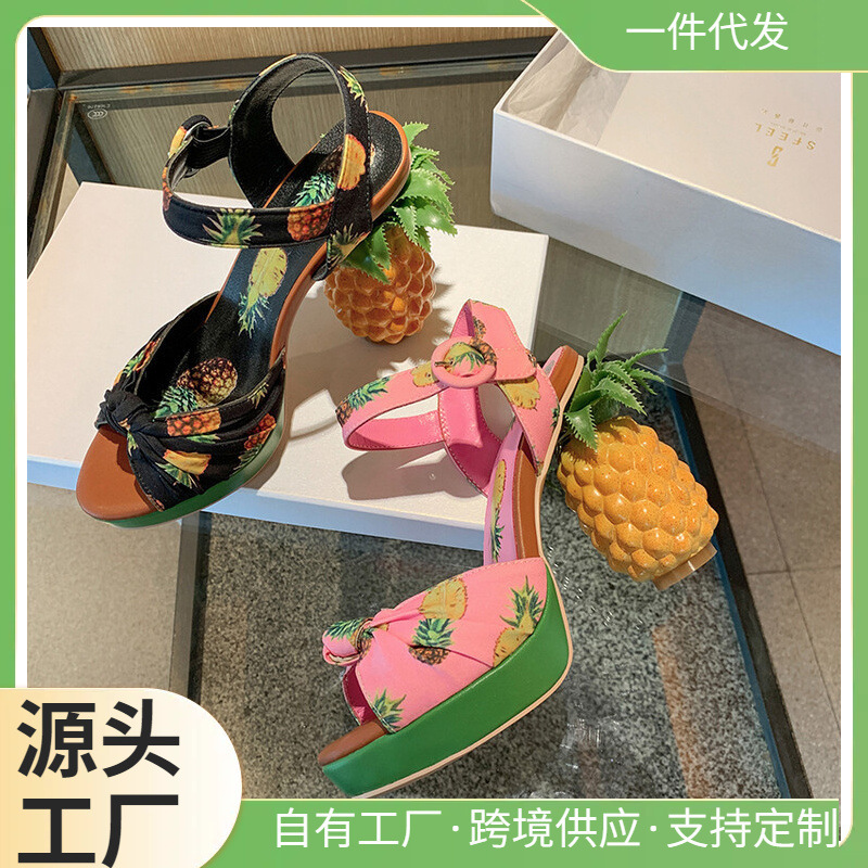 New Sweet Lady Pineapple Shoes Thick-Soled Water Platform Printed Fabric Personalized Super High-Heeled Large Size Sandals for Outer Wear Women's Shoes New Sweet Lady Pineapple Shoes Thick-Soled Water Platform Printed Fabric Personalized Super High-Heeled Large Size Sandals for Outer Wear Women's Shoes