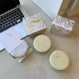 新 圣诞雪花系列赠礼 毛绒小圆饼 手提包 方形 圆饼化妆包收纳包