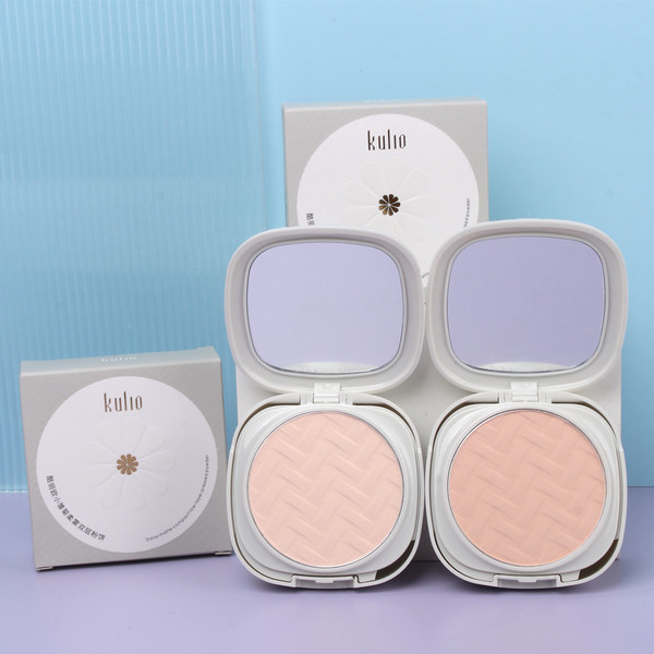 Cool Ou Little Daisy Soft Mist Double Layer Powder