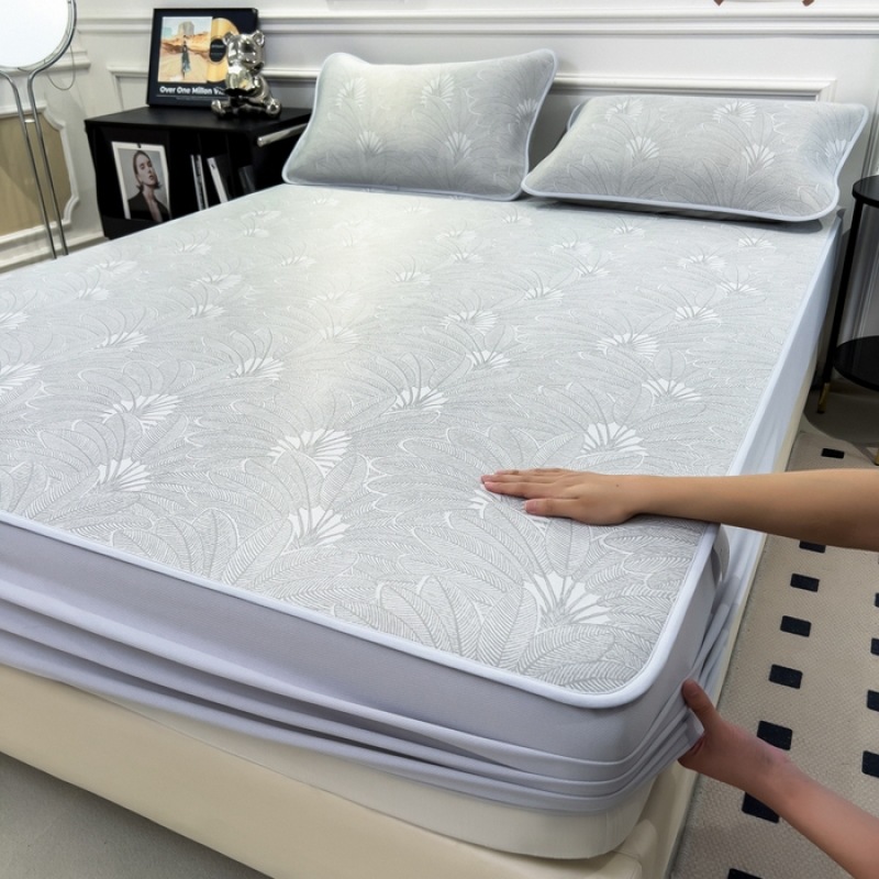 Cómodo sombrero de cama de seda de hielo de clase A pieza única verano 2025 nueva funda de colchón funda protectora estera funda de cama juego de tres piezas