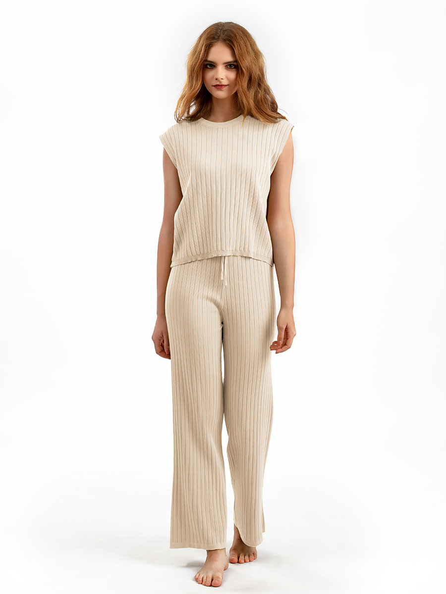 420g Weight Sleeveless Sleeve Length Ice Silk, Viscose Fabric Type Leisure Suit Sets Type Office, Outdoor, Daily Occasion Round Neck Neckline -1 Function Loose Fit Type Solid Color Pattern Summer Season Women's Gender Casual, Basic, Simple Style Style Office Outdoor Daily Women's Casual Basic Simple Style Solid Color Ice Silk Viscose Leisure Suit Pants Sets 1