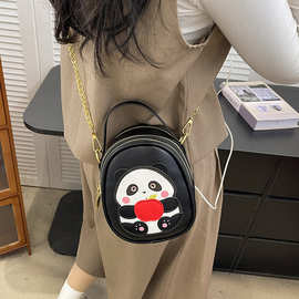 2026链条包包百搭通勤包单肩包斜挎包都市卡通熊猫新款女包手机包