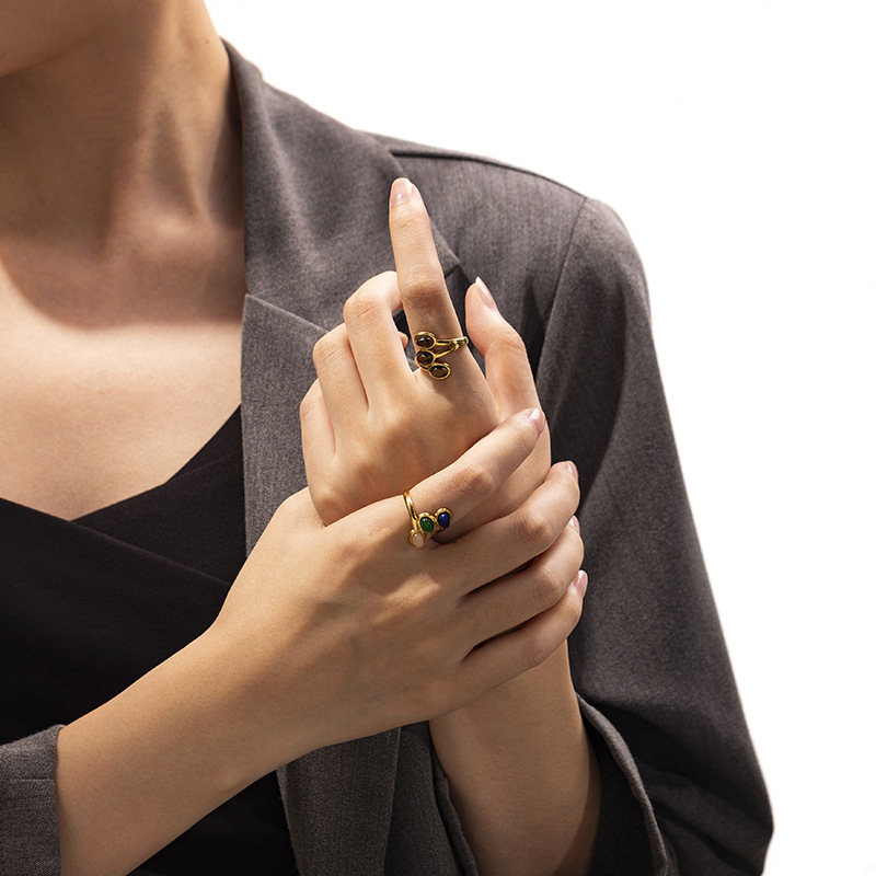 Tina ligero lujo temperamento de alto nivel 18K oro inoxidable ojo de tigre anillo de piedra natural de apertura anillo de estilo retró