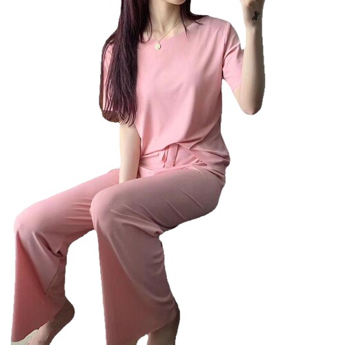 Soft and Comfortable Women's Fashion Ice Silk Summer Pajama Set Short Sleeve Two-Piece Wide Leg Pants Home Leisure Wear