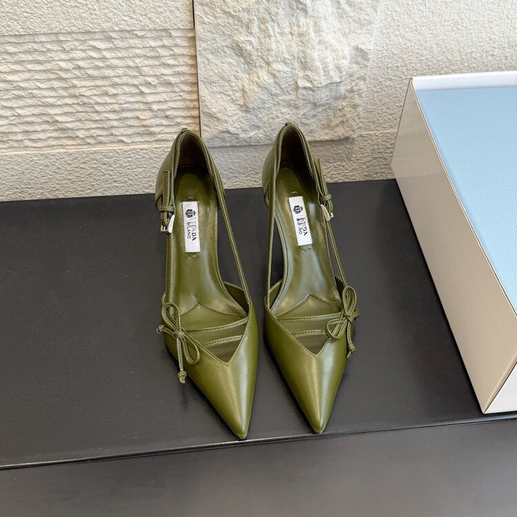 2026 Spring New Style Bowknot High Heels, Pointed-Toe French Kitten Heel Low-Heeled Shoes, Shallow Mouth Single Shoes, Same Style as Yang Mi