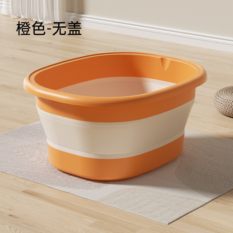 四角い蓋付きの洗面器は折りたたみ可能です。|undefined