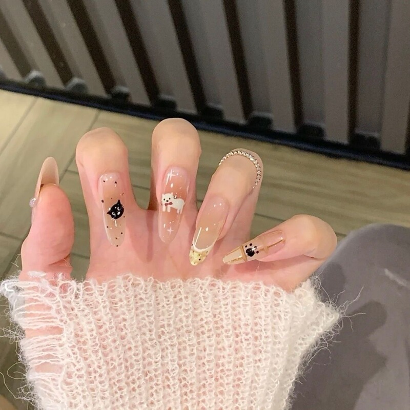 子供用ウェアラブルネイル、超かわいいアップルキティホワイトニングマニキュア、取り外し可能なショートネイル、手描きの甘い女の子イン|undefined
