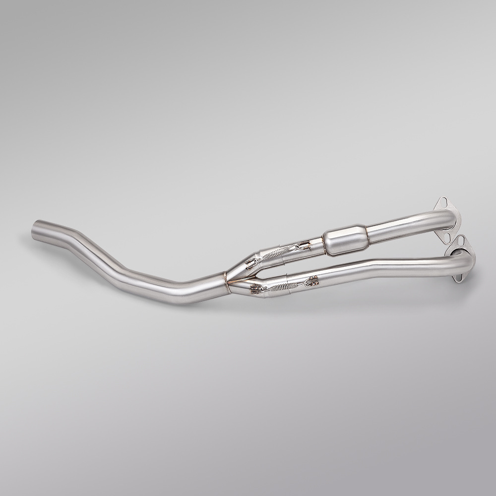 Motorcycle Exhaust Pipe Suitable for Kymco Guangyang Ak550 Front Section Connected to the Original Tail Section 17-21 Years