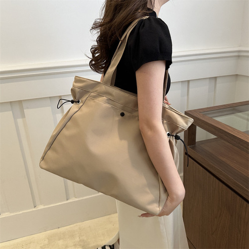 2024 New Fashion Large Capacity Single Shoulder Underarm Bag Tote Bag, Large Capacity Fashion Bag for Women, Suitable for Commuting and Leisure