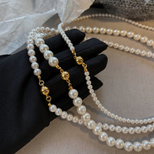 磁吸珍珠项链女玻璃澳白小米珠串珠锁骨链轻奢小众百搭气质颈链