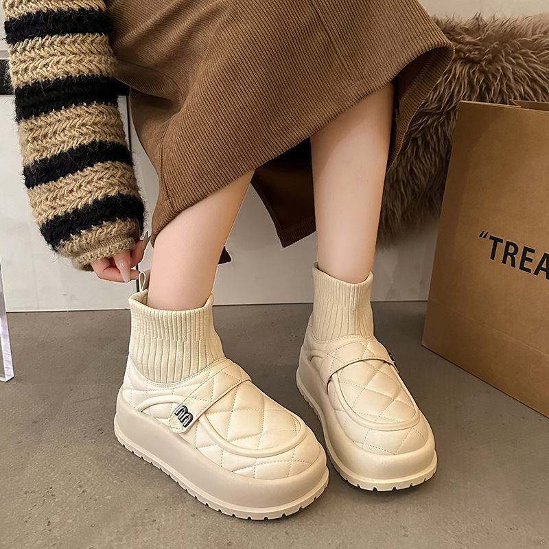 2023 New Winter Velvet Warm Cotton Shoes Thick Sole Anti Slip Short Boots Thick Heel Sleeve Socks Boots_voghion.com