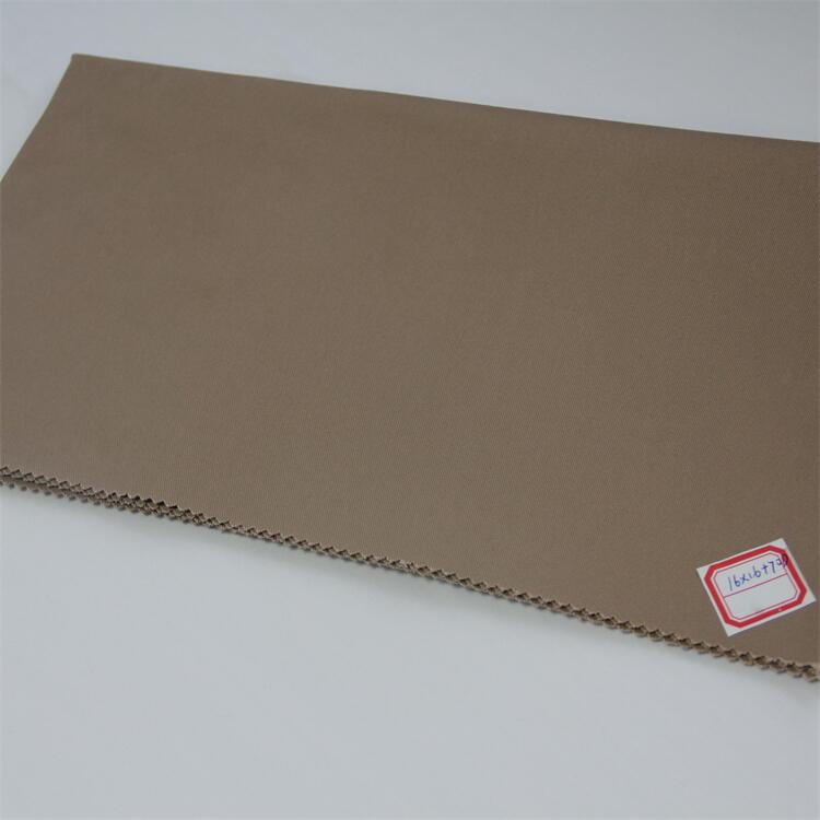 2022 venta caliente 120 * 40 elástico de twill 3 / 1 57 / 58 teñido sólido 97% algodón 3% tela spandex