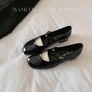�F؛��l���K����ͬ��Ь�n����ʽ��Ƥ�ێ��ָ�������ŮЬ��Ь�r��