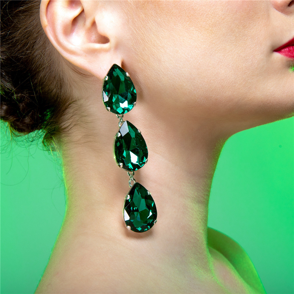 green pendant drop-shaped