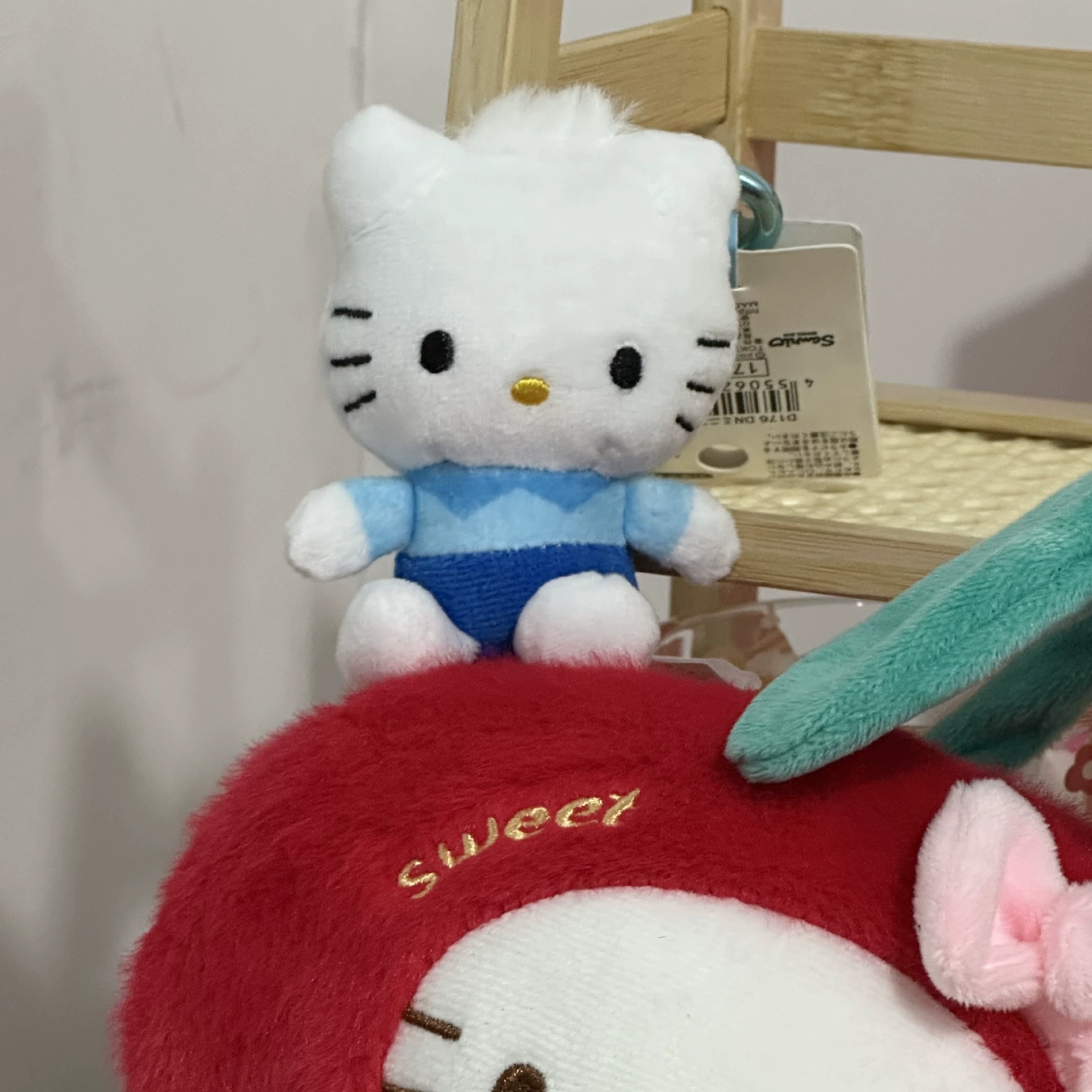 Плюшевый брелок-подвеска Hello Kitty, милый кукольный брелок для сумки, 11 см, легкий и прочный