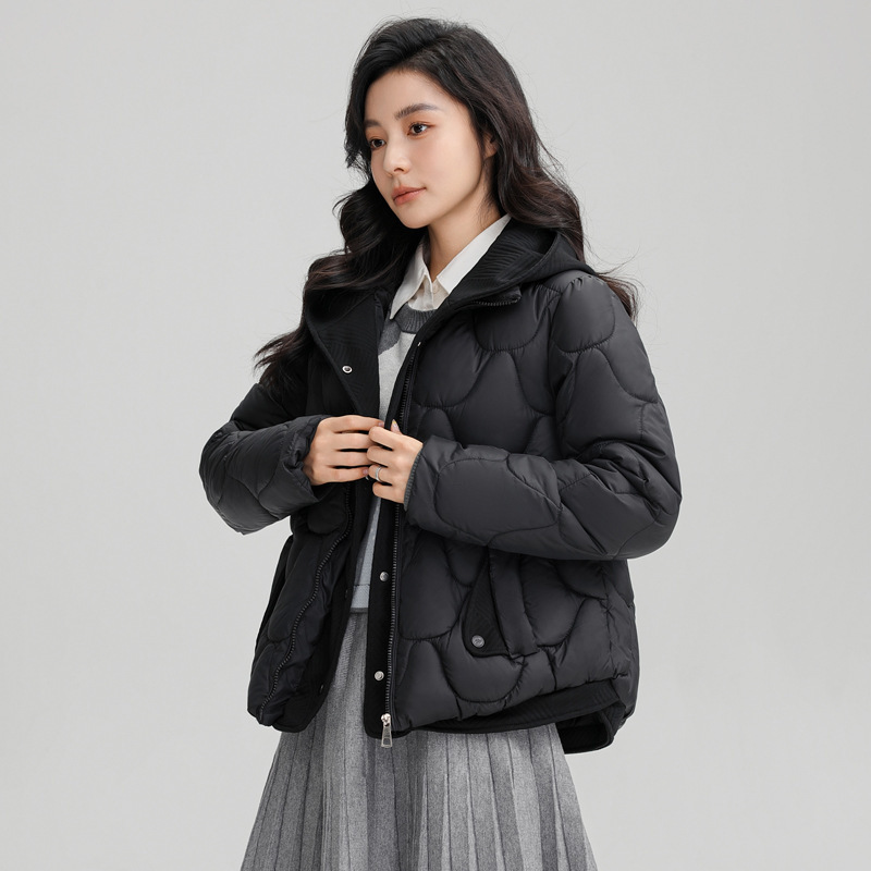 검은색