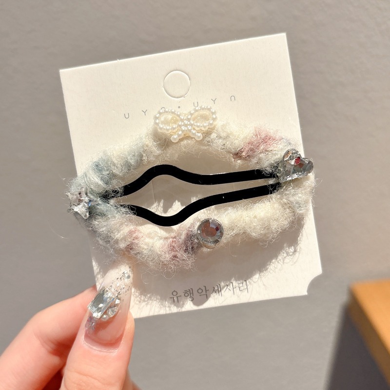 Arco de peluche estrella pentagonal clip de cabello frente lateral clip de frangeo detrás de la cabeza cabello roto BB tocado de invierno mujer