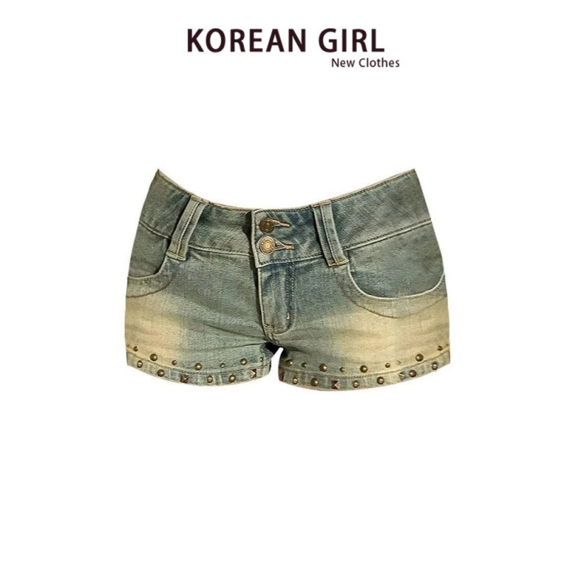 American Retro Rivet Low-Waist Denim Ultra-Short Shorts for Women, Summer Design, Petite Slimming Hot Girl Straight-Leg Hot Pants American Retro Rivet Low-Waist Denim Ultra-Short Shorts for Women, Summer Design, Petite Slimming Hot Girl Straight-Leg Hot Pants