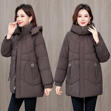 中老年宽松棉衣女2025冬新款韩版妈妈中长款棉服女连帽外套女棉袄