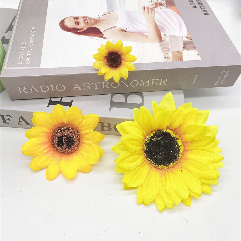 Flor artificial diy multi-capa de cabeza de flor de seda flor falsa decoración de la boda flor de seis pétalos Flor de la cabeza de la ópera Margarita