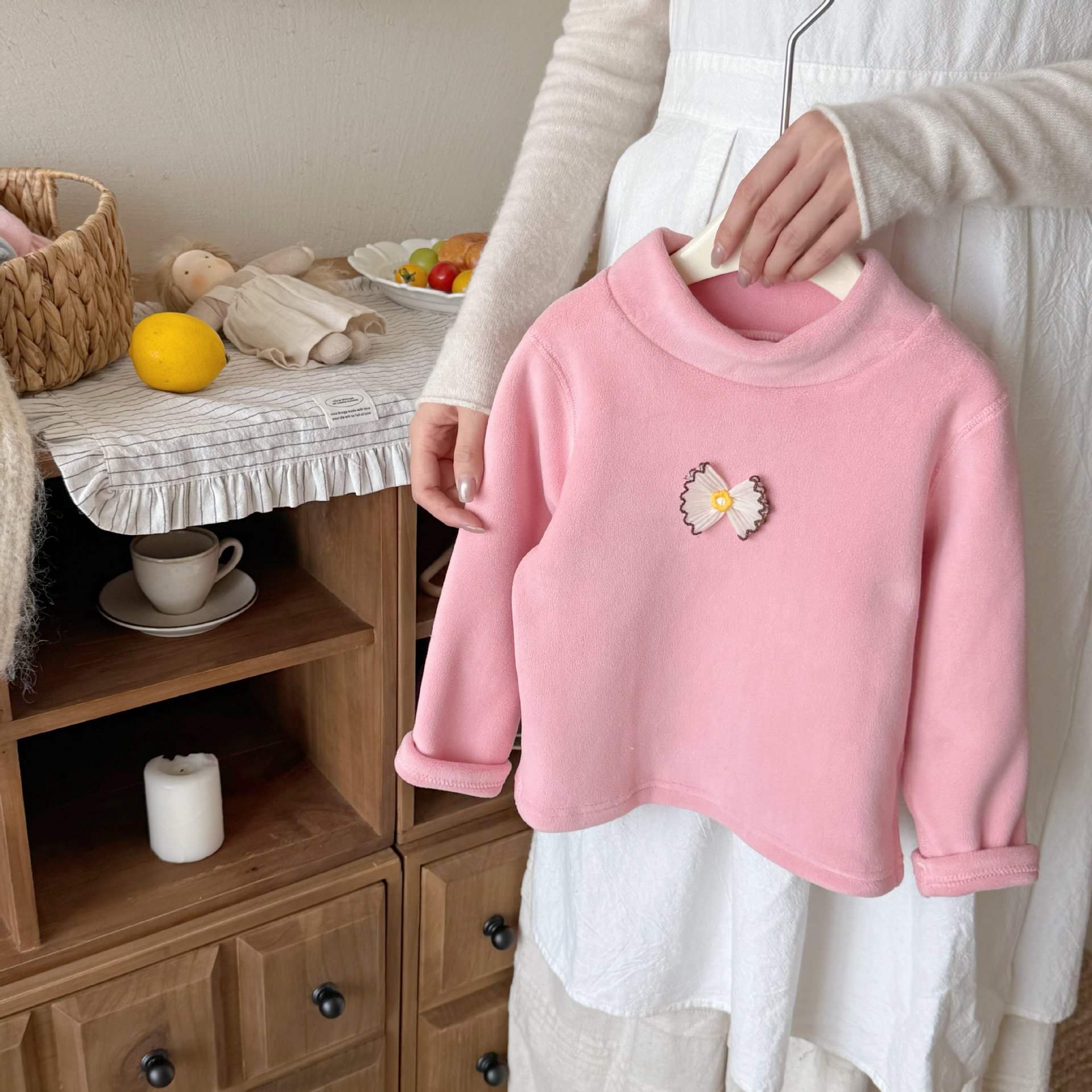 Camisas de base para niños otoño y invierno de vello sin hueso de dibujos animados, camisas para niños y niñas, cuello redondo grueso, ropa infantil de mangas largas