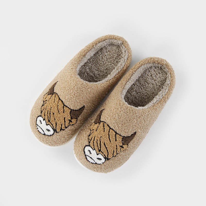 New Comfortable Home Highland Cow Warm Winter Cotton Slippers for Couples, Men and Women, Thick-Soled Soft-Soled Shoes, Thickened and Non-Slip