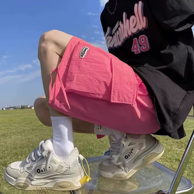 1 Sommerliche, dünne Herren-Shorts im Dopamin-Stil mit großen Taschen, schnelltrocknend, sportlich, für Strand und Freizeit, trendige Fünf-Punkt-Hose_voghion.com