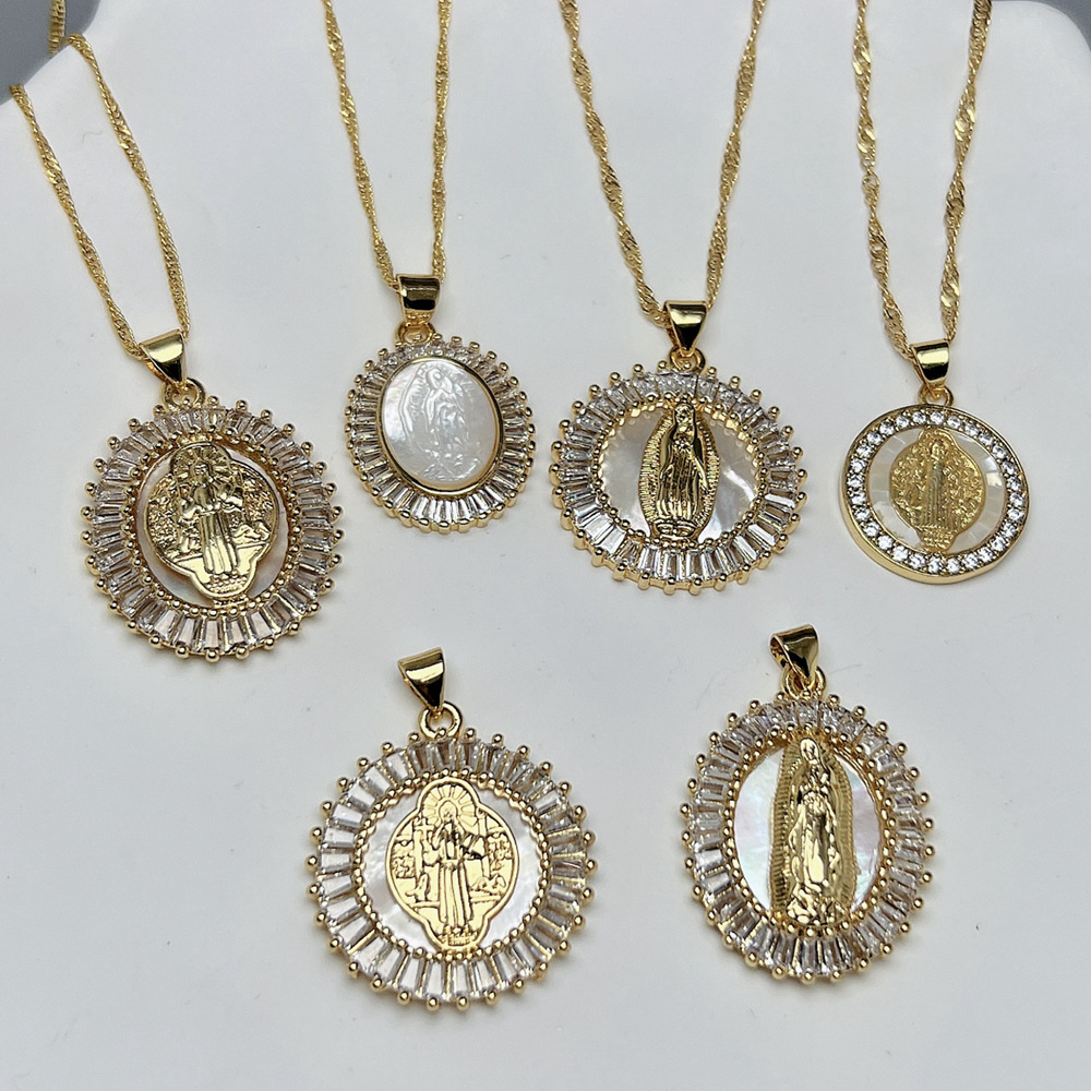 Zircon Inlay Material Simple Style Commute Round Copper Zircon Pendant Necklace In Bulk