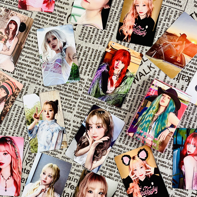 高顏值宋雨琦鐳射小卡55張自印小卡閃卡gidle專輯女娃單人明信卡