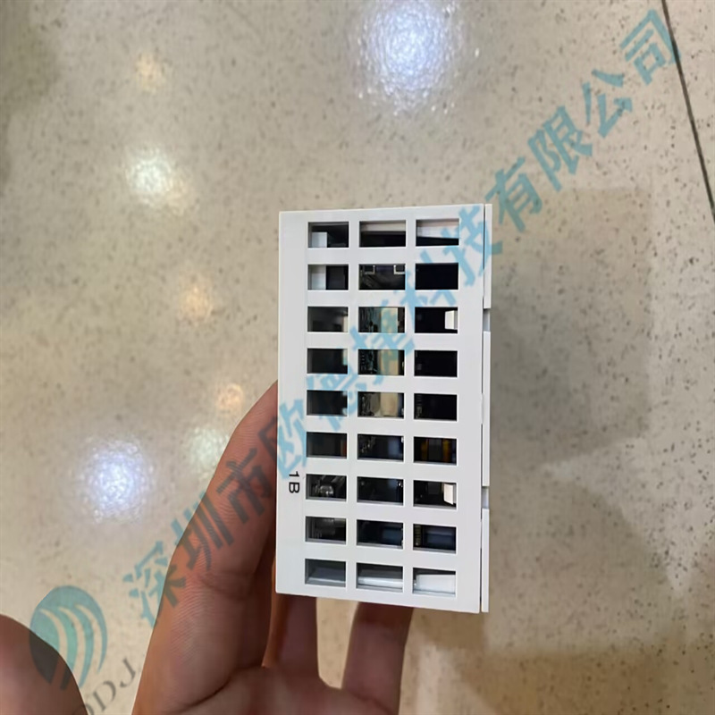 Lenze伺服器E84AYCPMV/S德国伦茨保证全新原装进口正品优势供应