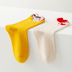 Women's Instagram-style trendy cute mid-calf socks, trendy brand spring/fall long socks with quirky cartoon designs